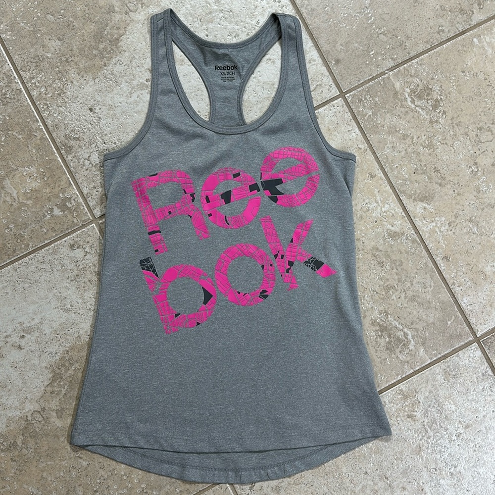 Activewear top.